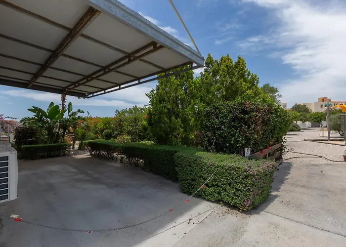 Spacious Sea View * Klorakas